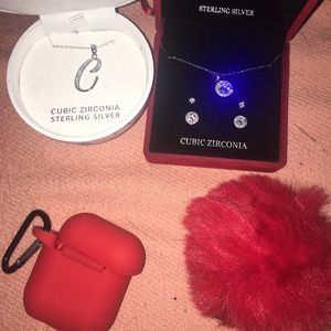 Meet your Posher, Carla